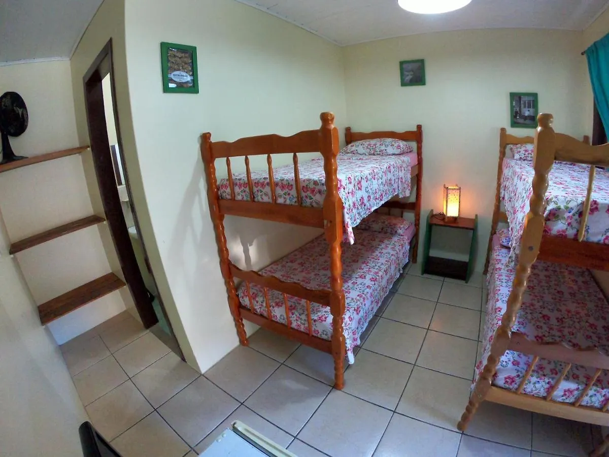 Casa de hóspedes Pousada Aconchego Duas Quadras Da Praia Da Ferrugem Garopaba Brasil